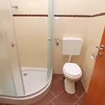 House Franko 1330 פורץ