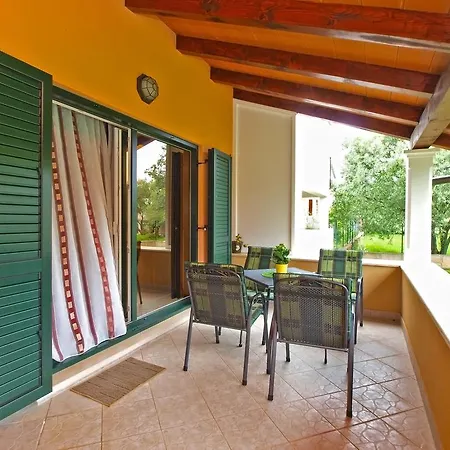 Vikendica House Franko 1330 Porec