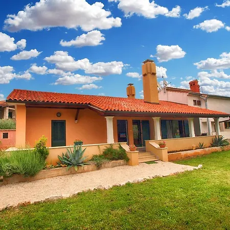 House Franko 1330 Vakantiehuis *