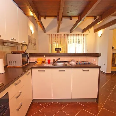 Vikendica House Franko 1330 *
