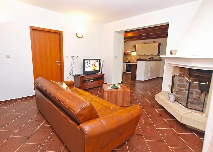 House Franko 1330 Prázdninový dům *