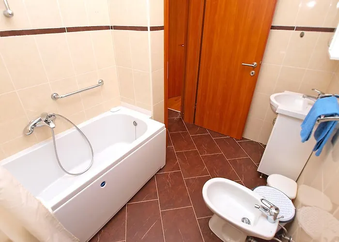 House Franko 1330 Prázdninový dům *