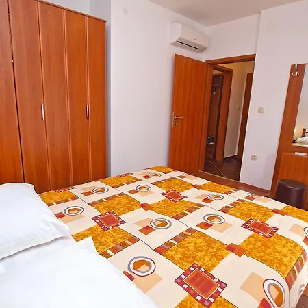 بيت للعطل House Franko 1330