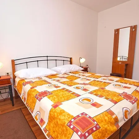 House Franko 1330 Holiday home