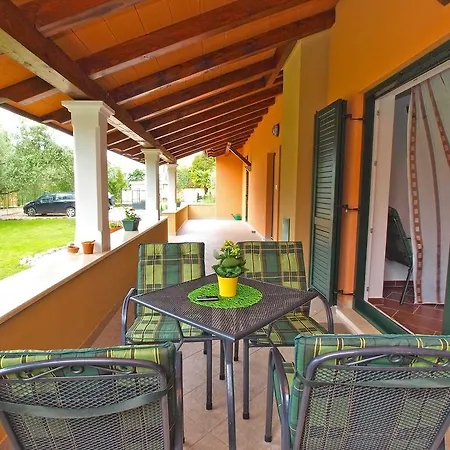 House Franko 1330