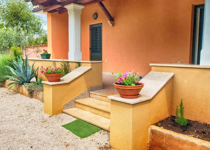 House Franko 1330 Дом отдыха Пореч